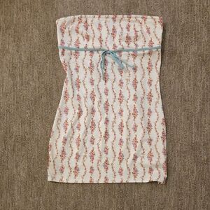 Edikted Floral Strapless Mini Dress - Cream and Blue